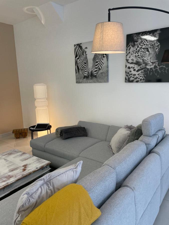 Stadtsuite Mit Sauna In Wiener Neustadt 135 M2 Extérieur photo