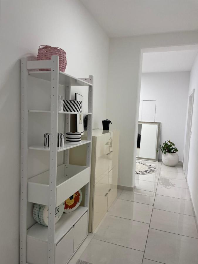 Stadtsuite Mit Sauna In Wiener Neustadt 135 M2 Extérieur photo