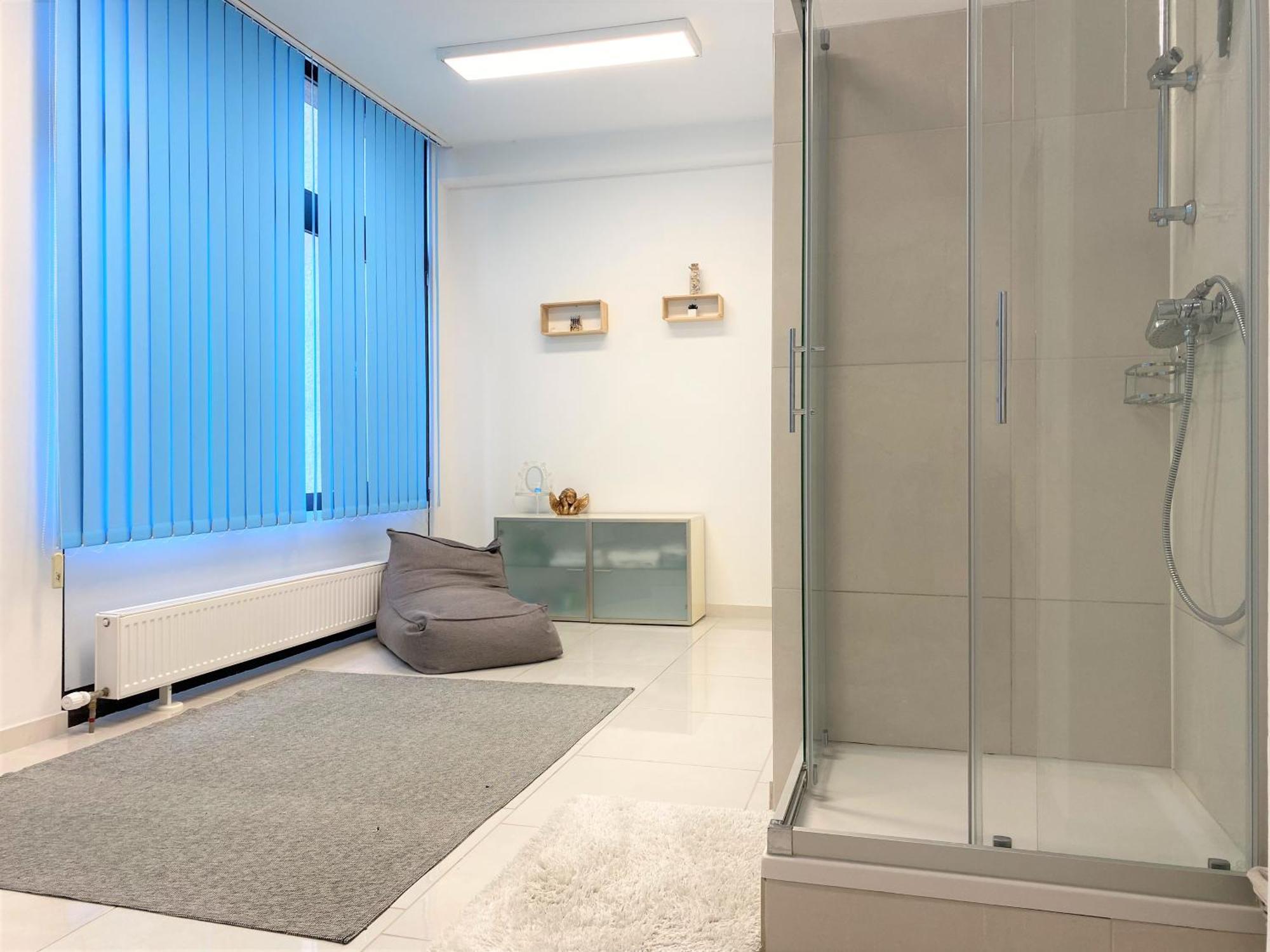 Stadtsuite Mit Sauna In Wiener Neustadt 135 M2 Extérieur photo